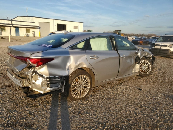 2020 Toyota Avalon Hybrid Limited with VIN 4T1D21FB7LU014867, listed as a Copart auction lot 85123134 with 82,708 mi miles and Salvage Title. Bid and sale history available at carsss.com. Image 3.