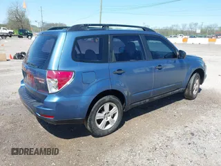 2010 Subaru Forester 2.5X with VIN JF2SH6BCXAH917740, listed as a IAAI auction lot 41979093 with 182,638 mi miles. Bid and sale history available at carsss.com. Image 4.