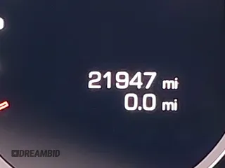 2019 Porsche Panamera с VIN WP0AA2A74KL100788, выставлен на аукционе IAAI как лот 41066484 с пробегом 21 946 миль миль и . История ставок и продаж доступна на DreamBid. Изображение 15.