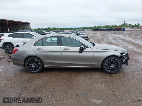 2019 Mercedes-Benz C 300 с VIN 55SWF8DBXKU315975, выставлен на аукционе IAAI как лот 42186624 с пробегом 32 459 миль миль и . История ставок и продаж доступна на DreamBid. Изображение 13.