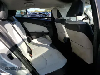 2017 Toyota Prius Two z VIN JTDKARFU0H3036902, wystawiony jako Copart lot #54360505 z przebiegiem 53 077 mil mil oraz Szkody całkowita. Historia ofert i sprzedaży dostępna na DreamBid. Obrazek 10.