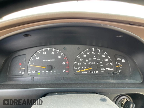 1998 Toyota 4Runner SR5 with VIN JT3HN86R4W0141837, listed as a Copart auction lot 57347975 with 282,314 mi miles and Clean title. Bid and sale history available at DreamBid. Image 8.