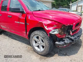 2012 Ram 1500 Express с VIN 1C6RD7FT1CS238087, выставлен на аукционе IAAI как лот 42423703 с пробегом 127 108 миль миль и . История ставок и продаж доступна на DreamBid. Изображение 18.