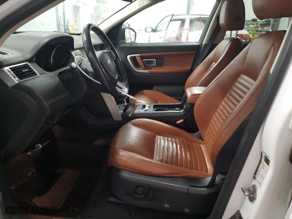 2016 Land Rover Discovery Sport HSE LUX with VIN SALCT2BG8GH598191, listed as a Copart auction lot 48036965 with 204,607 mi miles and Clean Title. Bid and sale history available at carsss.com. Image 7.
