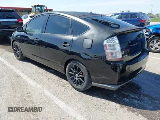 2008 Toyota Prius with VIN JTDKB20UX83400739, listed as a IAAI auction lot 42034334 with 293,428 mi miles. Bid and sale history available at carsss.com. Image 3.