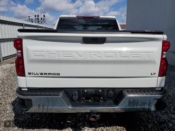 2021 Chevrolet Silverado 1500 LT with VIN 1GCUYDED1MZ406660, listed as a Copart auction lot 50092625 with 94,089 mi miles and Clean Title. Bid and sale history available at carsss.com. Image 6.