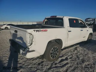 2019 Toyota Tundra 4WD SR5 with VIN 5TFHY5F19KX786075, listed as a Copart auction lot 82649434 with 0 mi miles and Salvage Title. Bid and sale history available at carsss.com. Image 3.