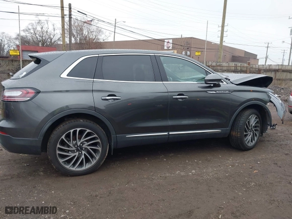 2019 Lincoln Nautilus Reserve with VIN 2LMPJ8L93KBL42922, listed as a IAAI auction lot 41202130 with 45,883 mi miles. Bid and sale history available at carsss.com. Image 14.