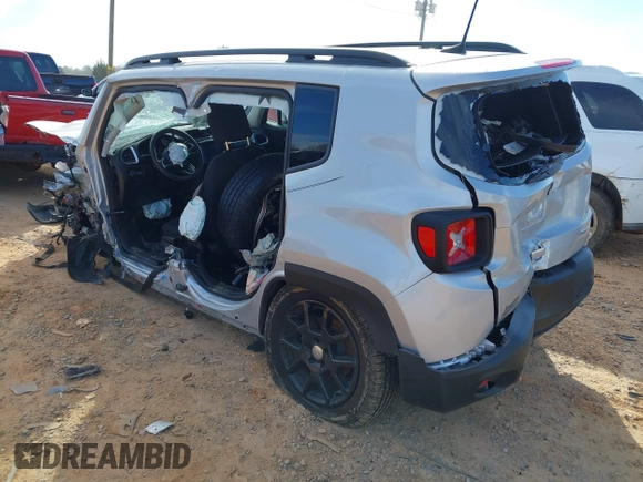 2021 Jeep Renegade Latitude with VIN ZACNJCBB6MPM80996, listed as a IAAI auction lot 41676526 with Not Provided miles. Bid and sale history available at carsss.com. Image 3.