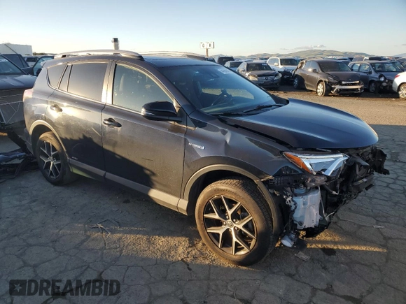 2017 Toyota RAV4 SE с VIN JTMJJREV6HD075610, выставлен на аукционе Copart как лот 44260045 с пробегом 62 122 миль миль и Списание • Salvage title. История ставок и продаж доступна на DreamBid. Изображение 4.