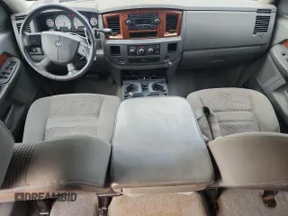 2006 Dodge 1500 SLT z VIN 1D7HA18236S685870, wystawiony jako Copart lot #59186375 z przebiegiem 147 685 mil mil oraz Szkoda całkowita • Salvage title. Historia ofert i sprzedaży dostępna na DreamBid. Obrazek 8.