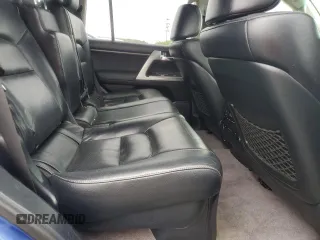 2015 Toyota Land Cruiser z VIN JTMHY7AJXF4032502, wystawiony jako Copart lot #56934525 z przebiegiem 116 722 mil mil oraz Tytuł czysty. Historia ofert i sprzedaży dostępna na DreamBid. Obrazek 11.