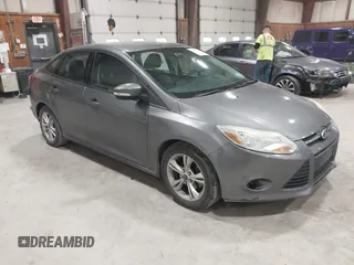 2014 Ford Focus SE with VIN 1FADP3F26EL446138, listed as a IAAI auction lot 42007291 with 201,261 mi miles. Bid and sale history available at carsss.com. Image 1.