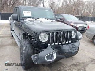 2023 Jeep Gladiator Overland with VIN 1C6HJTFG4PL564093, listed as a IAAI auction lot 41594203 with 37,740 mi miles and . Bid and sale history available at DreamBid. Image 6.
