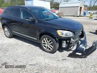 2017 Volvo XC60 z VIN YV440MDJ5H2077536, wystawiony jako IAAI lot #41843564 z przebiegiem 161 947 mil mil oraz . Historia ofert i sprzedaży dostępna na DreamBid. Obrazek 1.