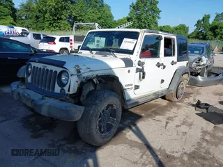 2016 Jeep Wrangler Unlimited Sport z VIN 1C4BJWDG5GL257423, wystawiony jako IAAI lot #42530026 z przebiegiem 157 072 mil mil oraz . Historia ofert i sprzedaży dostępna na DreamBid. Obrazek 2.