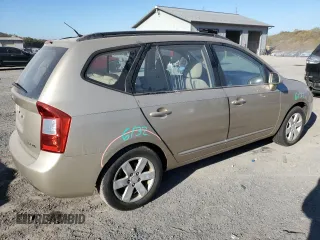 2008 Kia Rondo LX with VIN KNAFG526587163196, listed as a Copart auction lot 76804814 with 185,001 mi miles and Salvage Title. Bid and sale history available at carsss.com. Image 3.
