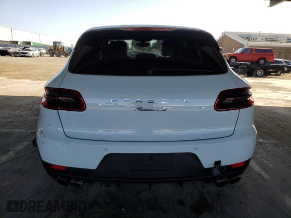 2016 Porsche Macan S with VIN WP1AB2A5XGLB48328, listed as a Copart auction lot 55897815 with 73,558 mi miles and Salvage title. Bid and sale history available at DreamBid. Image 6.