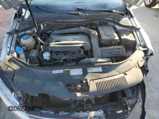 2014 Volkswagen CC Sport z VIN WVWBP7AN2EE505913, wystawiony jako Copart lot #42380915 z przebiegiem 98 976 mil mil oraz Szkoda całkowita • Salvage title. Historia ofert i sprzedaży dostępna na DreamBid. Obrazek 12.