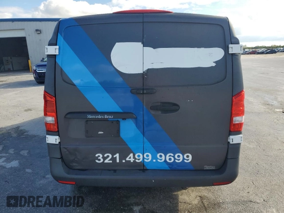 2019 Mercedes-Benz Metris Cargo z VIN WD3PG2EA3K3590553, wystawiony jako Copart lot #44938395 z przebiegiem 148 472 mil mil oraz Czysty tytuł • Clean title. Historia ofert i sprzedaży dostępna na DreamBid. Obrazek 6.