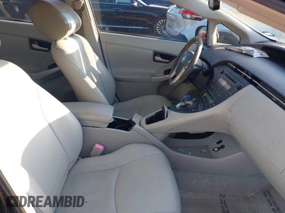2011 Toyota Prius I with VIN JTDKN3DUXB0293692, listed as a IAAI auction lot 41628333 with 124,577 mi miles. Bid and sale history available at carsss.com. Image 5.