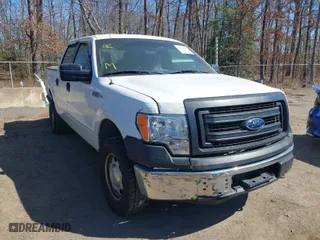 2014 Ford F-150 XL with VIN 1FTFW1EF6EKG07589, listed as a IAAI auction lot 41757895 with 190,281 mi miles. Bid and sale history available at carsss.com. Image 1.