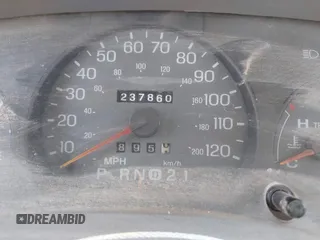 2000 Mercury Grand Marquis LS z VIN 2MEFM75W8YX660478, wystawiony jako IAAI lot #42289748 z przebiegiem 237 860 mil mil oraz . Historia ofert i sprzedaży dostępna na DreamBid. Obrazek 7.