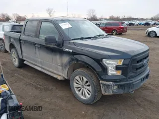 2016 Ford F-150 XLT with VIN 1FTEW1EP6GFC38944, listed as a IAAI auction lot 41793921 with 163,884 mi miles. Bid and sale history available at carsss.com. Image 1.