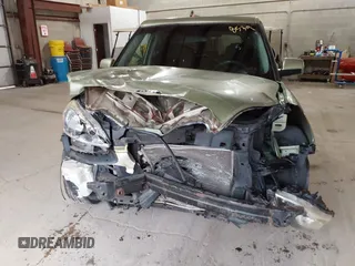 2013 Kia Soul with VIN KNDJT2A52D7623361, listed as a IAAI auction lot 40194811 with 159,665 mi miles. Bid and sale history available at carsss.com. Image 6.