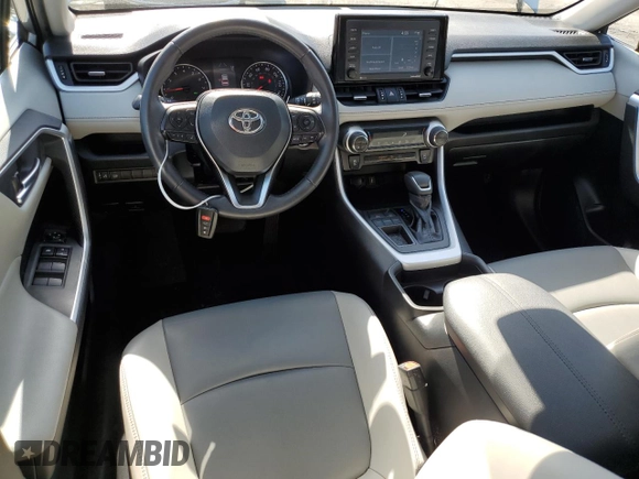 2021 Toyota RAV4 XLE Premium with VIN 2T3C1RFV4MC148429, listed as a Copart auction lot 58264395 with 26,799 mi miles and Salvage title. Bid and sale history available at DreamBid. Image 8.