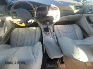 2001 Jaguar S-Type with VIN SAJDA01PX1GM07098, listed as a Copart auction lot 41998545 with 57,362 mi miles and Clean Title. Bid and sale history available at DreamBid. Image 8.