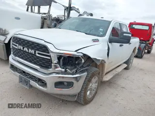 2024 Ram 2500 Big Horn with VIN 3C6UR5DL7RG311210, listed as a IAAI auction lot 42553450 with 43,726 mi miles and . Bid and sale history available at DreamBid. Image 17.