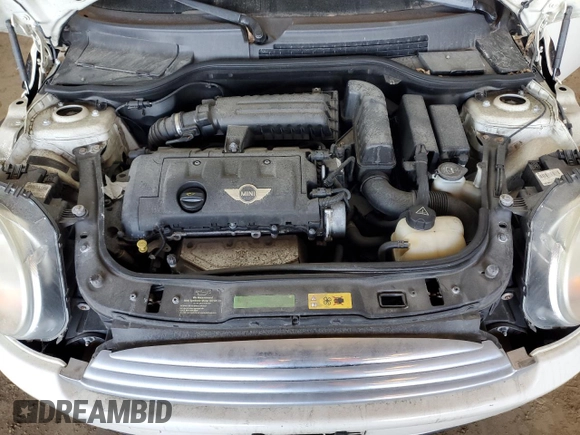 2010 MINI Convertible with VIN WMWMR3C59ATU98390, listed as a Copart auction lot 88820365 with 93,029 mi miles and Clean Title. Bid and sale history available at DreamBid. Image 11.