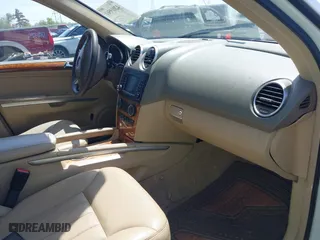 2007 Mercedes-Benz M-Class 3.5L with VIN 4JGBB86E17A231154, listed as a IAAI auction lot 42019561 with 1 mi miles. Bid and sale history available at carsss.com. Image 5.