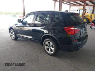 2012 BMW X3 28i z VIN 5UXWX5C50CL717879, wystawiony jako IAAI lot #42334452 z przebiegiem 210 154 mil mil oraz . Historia ofert i sprzedaży dostępna na DreamBid. Obrazek 3.