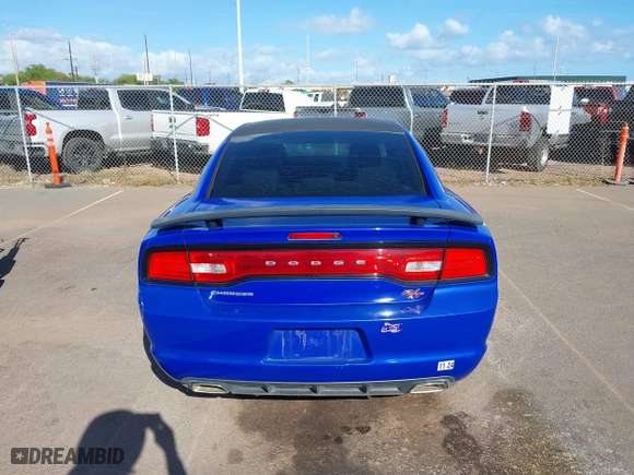 2013 Dodge Charger RT Max with VIN 2C3CDXCT6DH715161, listed as a IAAI auction lot 41722473 with 121,077 mi miles. Bid and sale history available at carsss.com. Image 16.