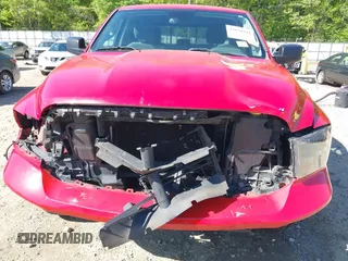 2017 Ram 1500 SLT z VIN 1C6RR6GG5HS678804, wystawiony jako IAAI lot #42050344 z przebiegiem 210 987 mil mil oraz . Historia ofert i sprzedaży dostępna na DreamBid. Obrazek 6.