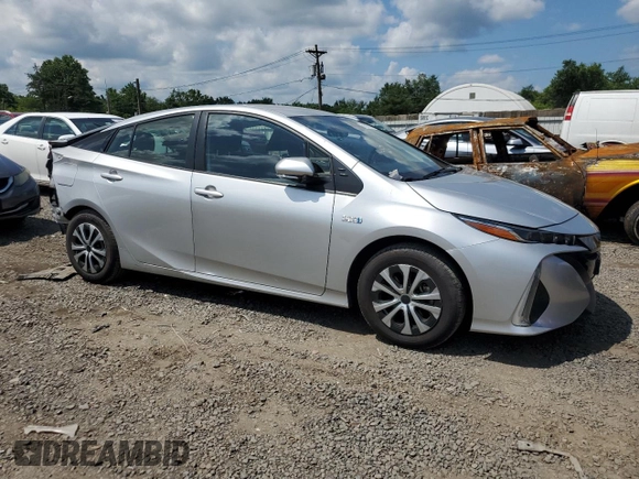 2022 Toyota Prius LE с VIN JTDKAMFPXN3203730, выставлен на аукционе Copart как лот 61597915 с пробегом 25 571 миль миль и Списание • Salvage title. История ставок и продаж доступна на DreamBid. Изображение 4.