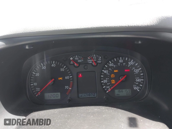 2003 Volkswagen EuroVan MV with VIN WV2NB47003H003131, listed as a IAAI auction lot 42157821 with 166,159 mi miles and . Bid and sale history available at DreamBid. Image 7.