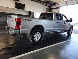 2020 Ford F-250 XL z VIN 1FT7W2B69LED71045, wystawiony jako IAAI lot #42811289 z przebiegiem 102 853 mil mil oraz . Historia ofert i sprzedaży dostępna na DreamBid. Obrazek 15.