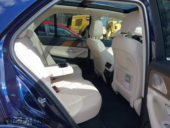 2021 Mercedes-Benz GLE 350 with VIN 4JGFB4KB2MA492990, listed as a IAAI auction lot 41840528 with 50,519 mi miles and . Bid and sale history available at DreamBid. Image 8.