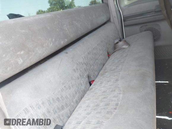 1999 Ford F-350 XL with VIN 1FTSX30F9XEC79262, listed as a IAAI auction lot 42281012 with 244,558 mi miles and . Bid and sale history available at DreamBid. Image 8.