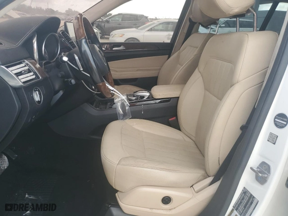 2019 Mercedes-Benz GLS with VIN 4JGDF6EE9KB220165, listed as a Copart auction lot 45506725 with 83,196 mi miles and Clean Title. Bid and sale history available at carsss.com. Image 7.