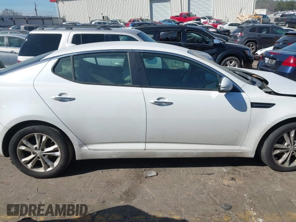 2012 Kia Optima EX with VIN 5XXGN4A70CG028435, listed as a IAAI auction lot 41640394 with 153,000 mi miles. Bid and sale history available at carsss.com. Image 13.
