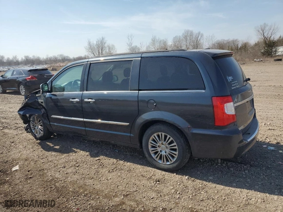 2013 Chrysler Town & Country Touring-L with VIN 2C4RC1CG3DR753689, listed as a Copart auction lot 49087025 with 160,688 mi miles and Salvage Title. Bid and sale history available at carsss.com. Image 2.