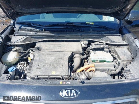 2017 Kia Niro LX with VIN KNDCB3LC9H5055737, listed as a IAAI auction lot 41983379 with 105,007 mi miles. Bid and sale history available at carsss.com. Image 10.