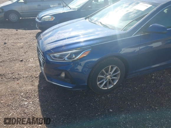 2018 Hyundai Sonata SE z VIN 5NPE24AF7JH697147, wystawiony jako IAAI lot #42253796 z przebiegiem 72 605 mil mil oraz . Historia ofert i sprzedaży dostępna na DreamBid. Obrazek 6.