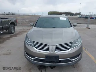 2016 Lincoln MKX Select with VIN 2LMTJ8KR9GBL57397, listed as a IAAI auction lot 42104585 with 286,562 mi miles. Bid and sale history available at carsss.com. Image 6.