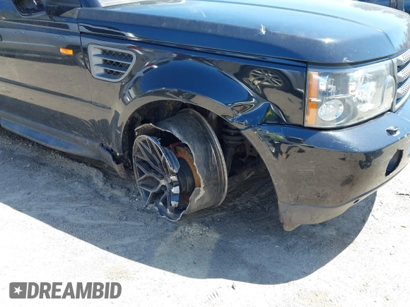 2008 Land Rover Range Rover Sport HSE with VIN SALSF25488A131688, listed as a IAAI auction lot 42118477 with 163,049 mi miles and . Bid and sale history available at DreamBid. Image 6.