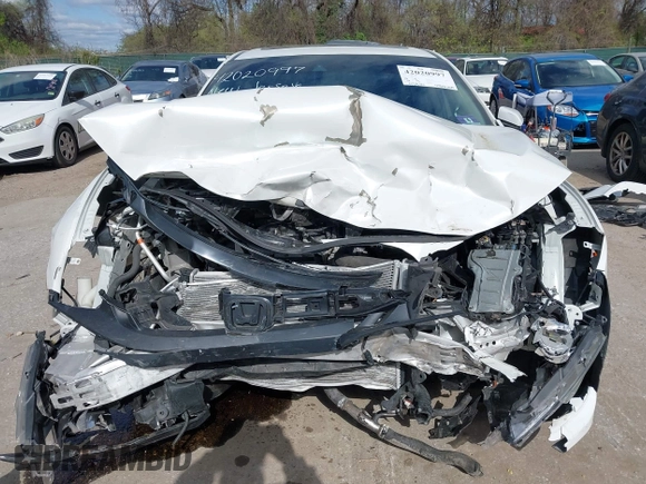 2019 Honda Civic EX z VIN 19XFC1F30KE208186, wystawiony jako IAAI lot #42020997 z przebiegiem 115 430 mil mil oraz . Historia ofert i sprzedaży dostępna na DreamBid. Obrazek 6.